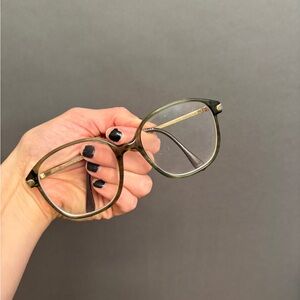 Stylish green and Gold Glasses without prescription (no lenses )